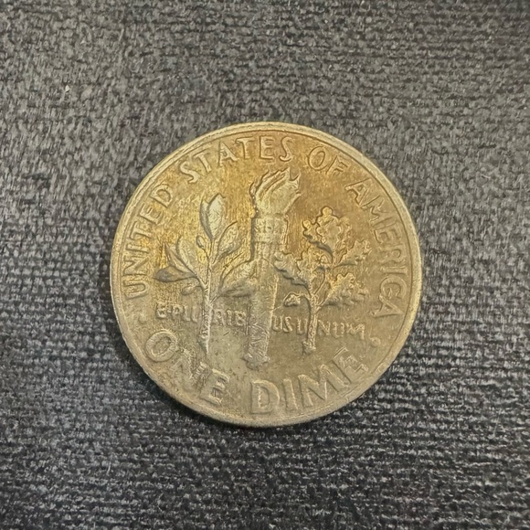 1980-P Roosevelt Dime, Cir, TONING OFF THE CHARTS! 10-0116 - Picture 2 of 8